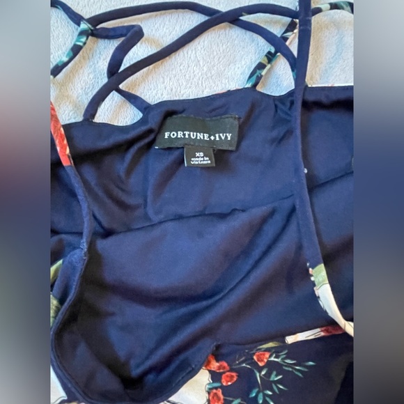 Fortune + Ivy Floral Double Slit Crossback Sleeveless V-Neck Maxi Dress - Picture 7 of 9